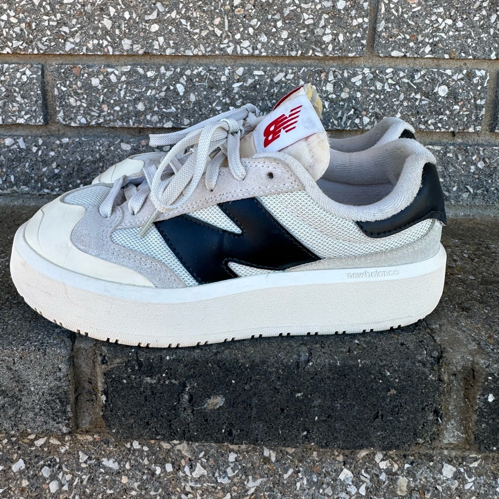 Women’s New Balance CT302 Moon ‘Beige Black’ LaceUp Sneakers Athletic Shoes Sze8